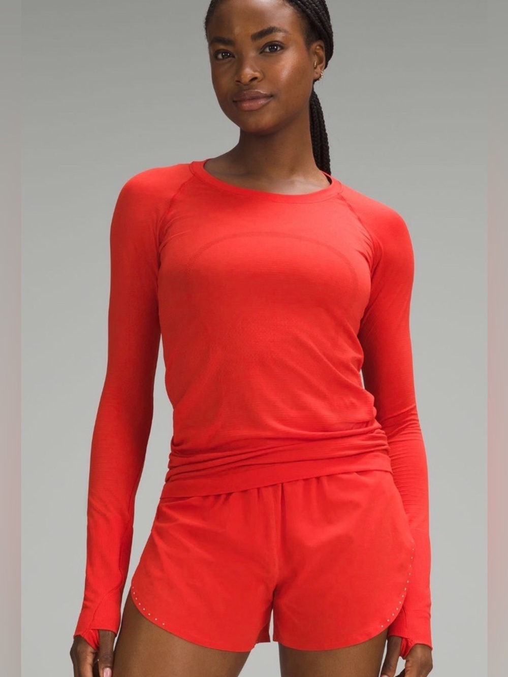 Lululemon Swiftly Tech Long-Sleeve Shirt 2.0
Hip Length Hot Heat Size 8